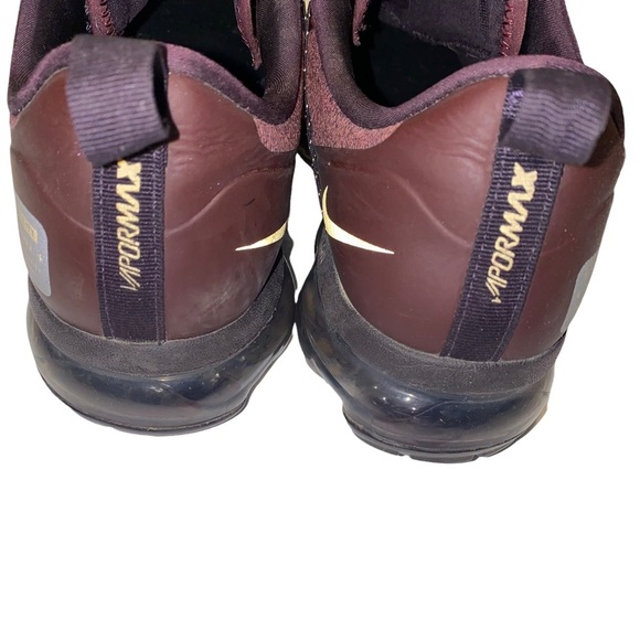 NIKE Womens Air Vapormax Run Utility Burgundy Crush size 9 - Picture 3 of 7
